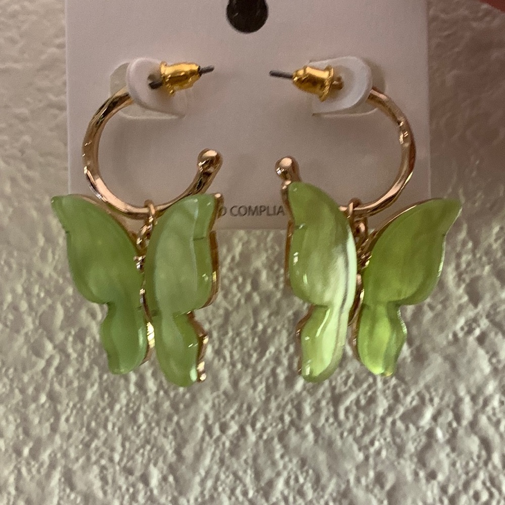 Cute green butterfly earrings